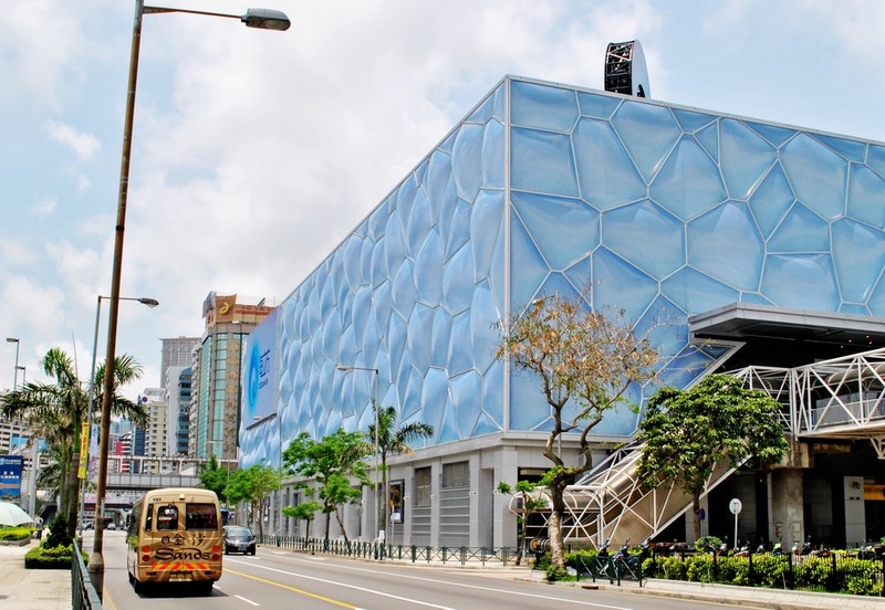 ETFE膜結構膜材是什么?ETFE膜結構建筑的優(yōu)缺點分別是什么? ETFE膜結構膜材是什么?ETFE膜結構建筑的優(yōu)缺點分別是什么?