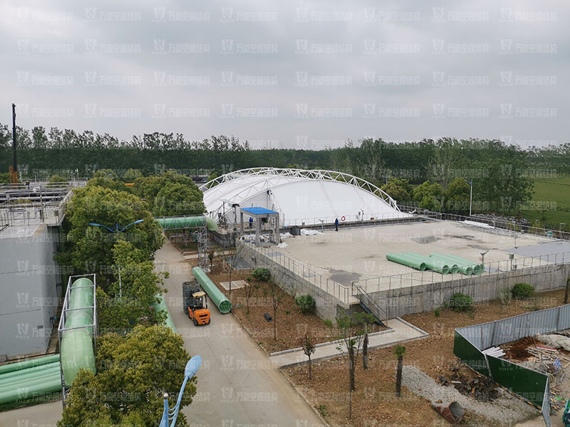 淮安鹽化新材料產(chǎn)業(yè)園區(qū)污水處理廠膜結(jié)構(gòu)項目竣工