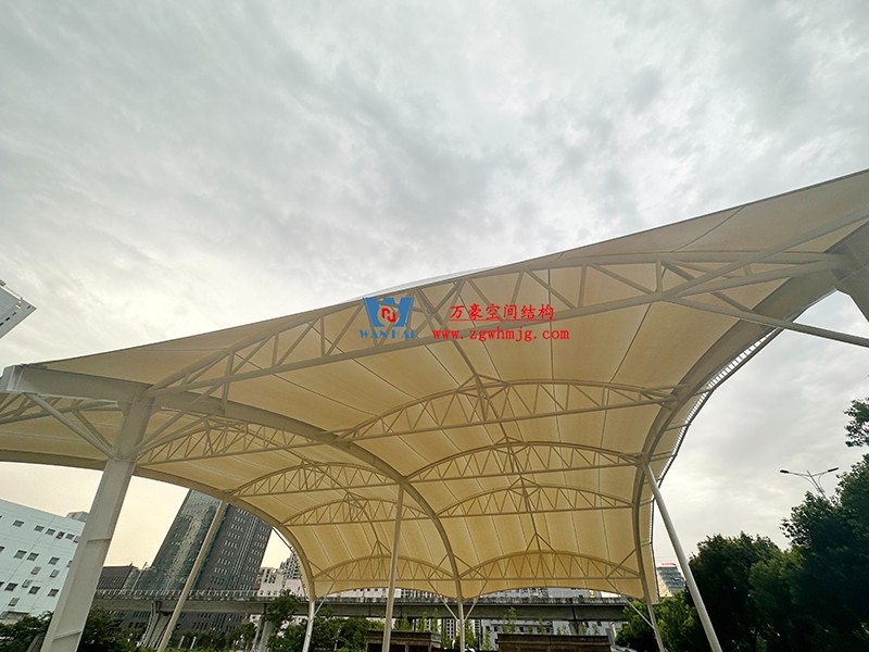 球場膜結(jié)構(gòu)有哪些魅力可吸引你? 球場膜結(jié)構(gòu)有哪些魅力可吸引你?