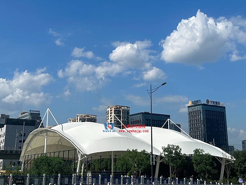 溫州惠民路西側綠地球場鋼膜結構工程