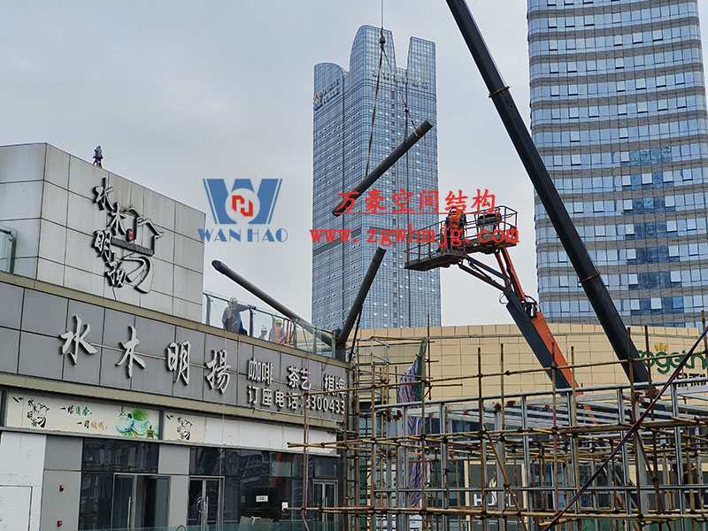 南充萬達商業街區蓋頂天幕空間鋼結構