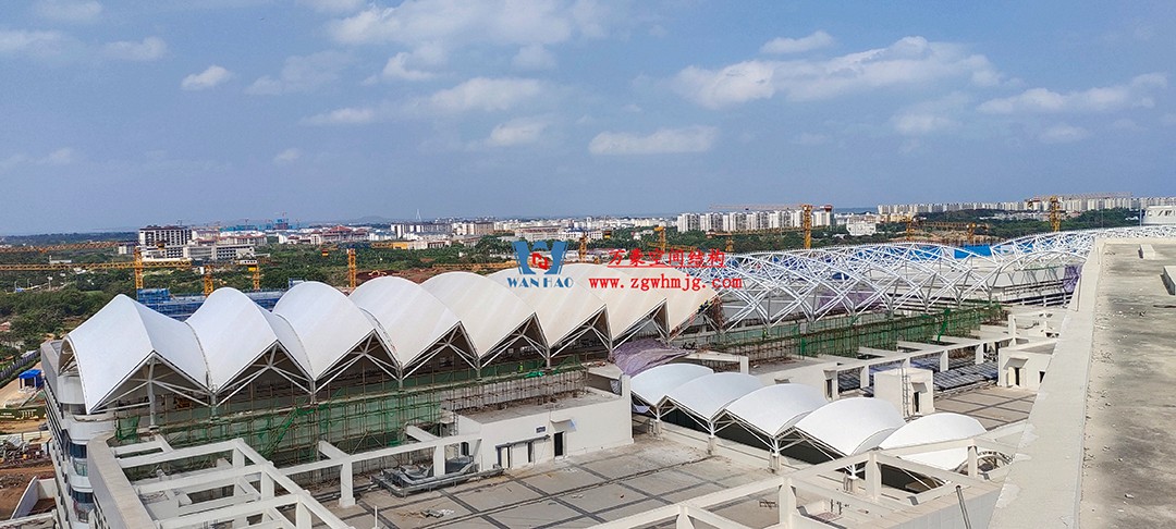 施工加速，這個PTFE膜結構天幕即將完工！
