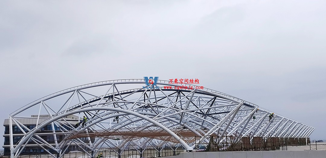 施工加速，這個PTFE膜結構天幕即將完工！