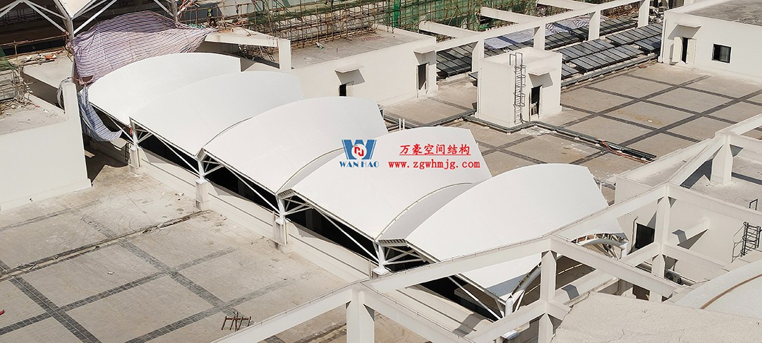 施工加速，這個PTFE膜結構天幕即將完工！