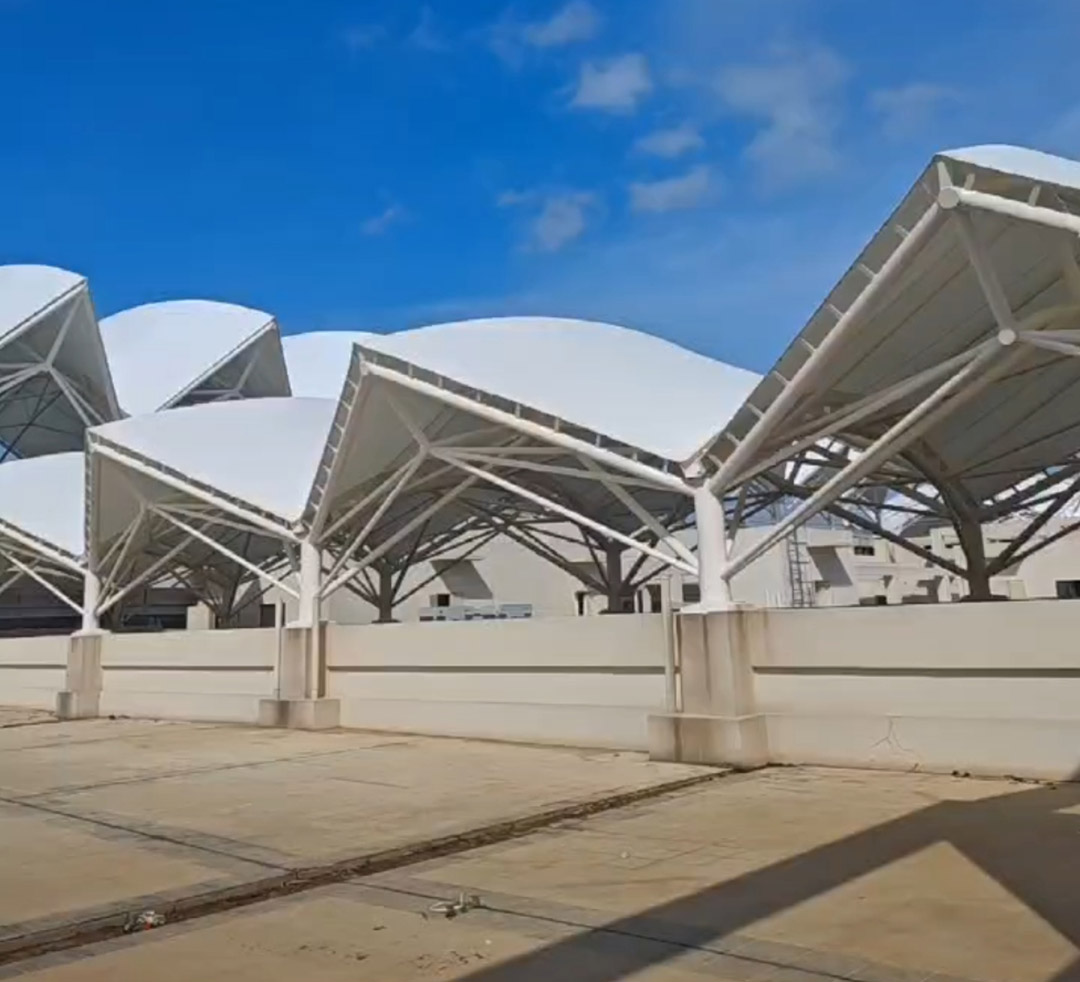 超強臺風"摩羯"狂嘯登陸，這個膜結構天幕經受嚴峻考驗！