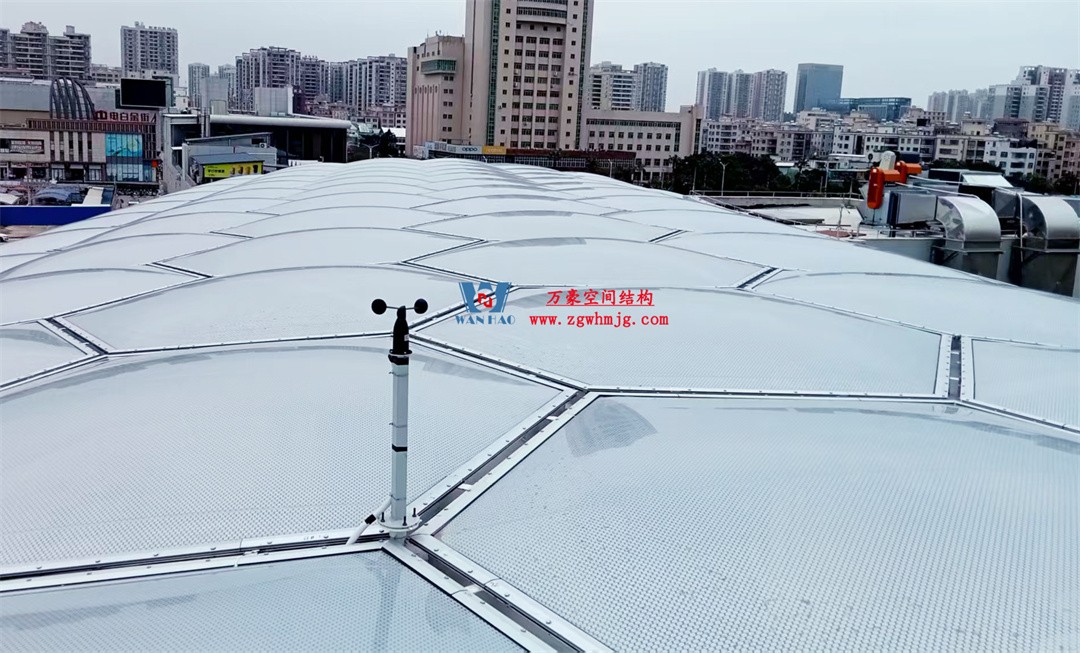 茂名總匯天街ETFE氣枕商業(yè)天幕,打造光影藝術“場景” 茂名總匯天街ETFE氣枕商業(yè)天幕,打造光影藝術“場景”