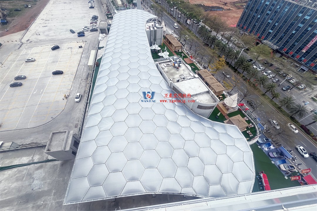 茂名總匯天街ETFE氣枕商業(yè)天幕,打造光影藝術“場景” 茂名總匯天街ETFE氣枕商業(yè)天幕,打造光影藝術“場景”