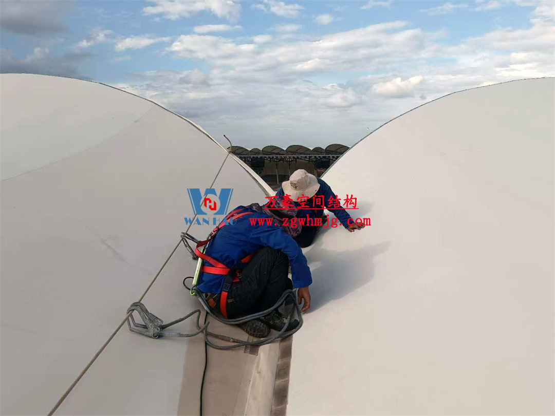 非洲杯肯尼亞體育場(chǎng)PTFE鋼膜結(jié)構(gòu)屋面工程