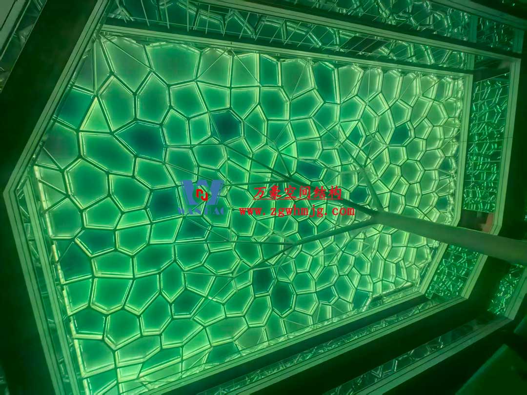 安吉縣昌碩小區(qū)地塊房產(chǎn)開發(fā)項目鋼結構天幕工程