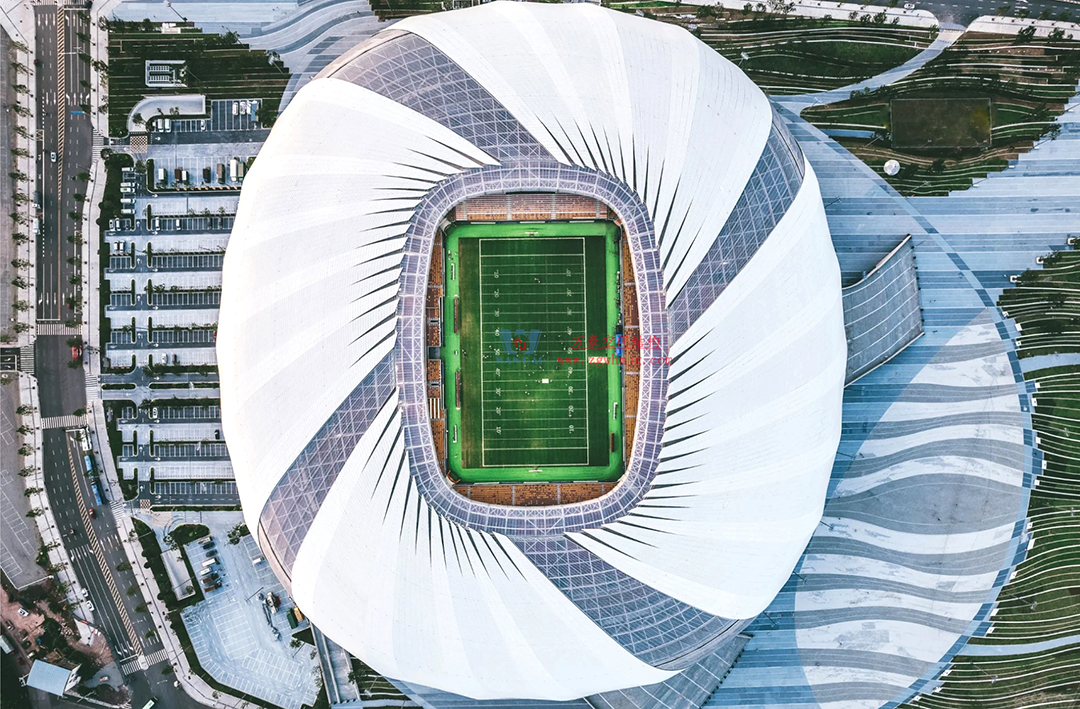 2026 中超球場巡禮?重慶篇｜身披 ETFE「科技薄紗」，龍興足球場點(diǎn)亮山城足球新未來！