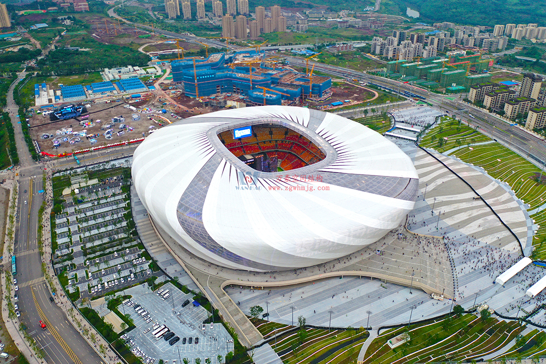2026 中超球場巡禮?重慶篇｜身披 ETFE「科技薄紗」，龍興足球場點(diǎn)亮山城足球新未來！