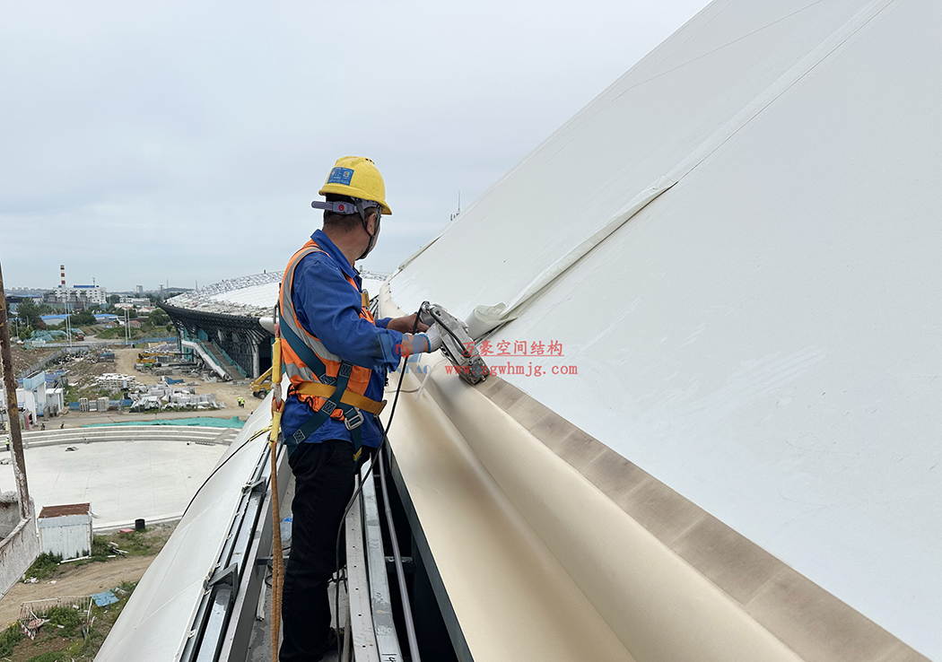 膜穹初成，瞰見仙島新地標！蓬萊體育場膜結構施工進入收官沖刺
